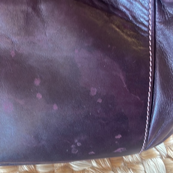 Chanel authentic vintage plum colored leather shoulder bag - Picture 14 of 16